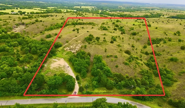 14 Buckskin Road in Ardmore, OK